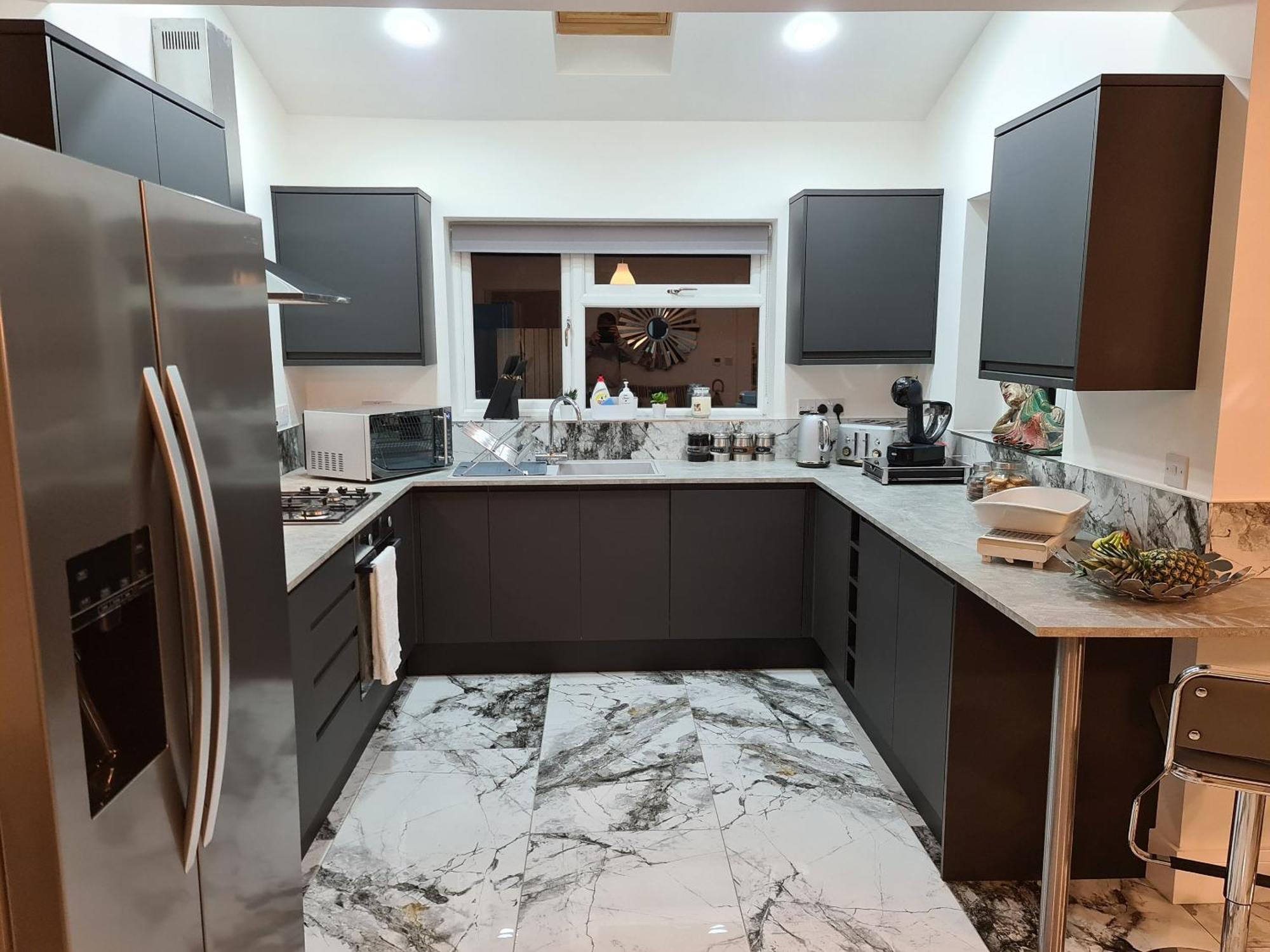 Sav 5 Bed Luxury Detached House In Leicester Humberstone Exterior foto